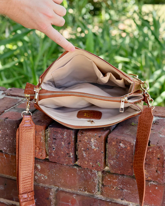 Ariana Crossbody - Latte LD