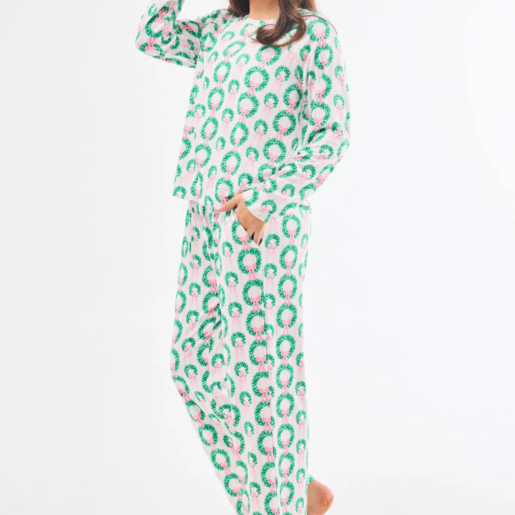Annie Rosy Wreath Pajamas