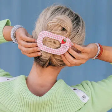 Handpicked Strawberry Flat Clip Large