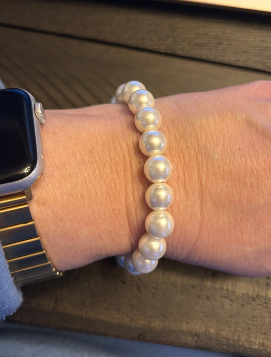 Small Pearl Bracelet