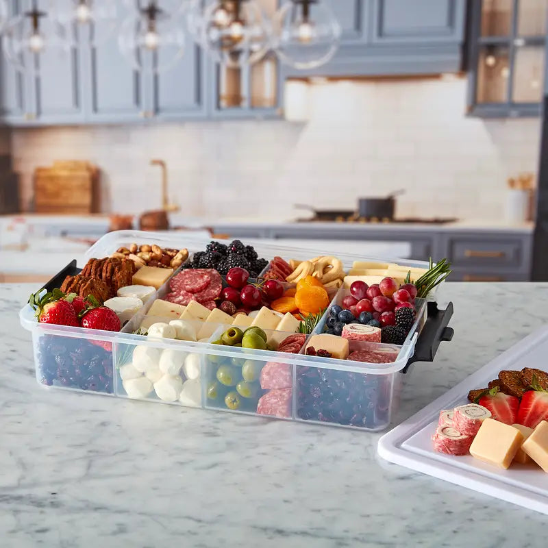 SnackleBox with Cutting Board Lid
