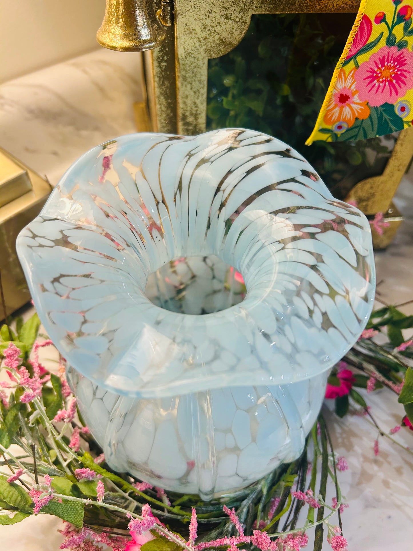 Ruffled Edge Spotted Vase Blue