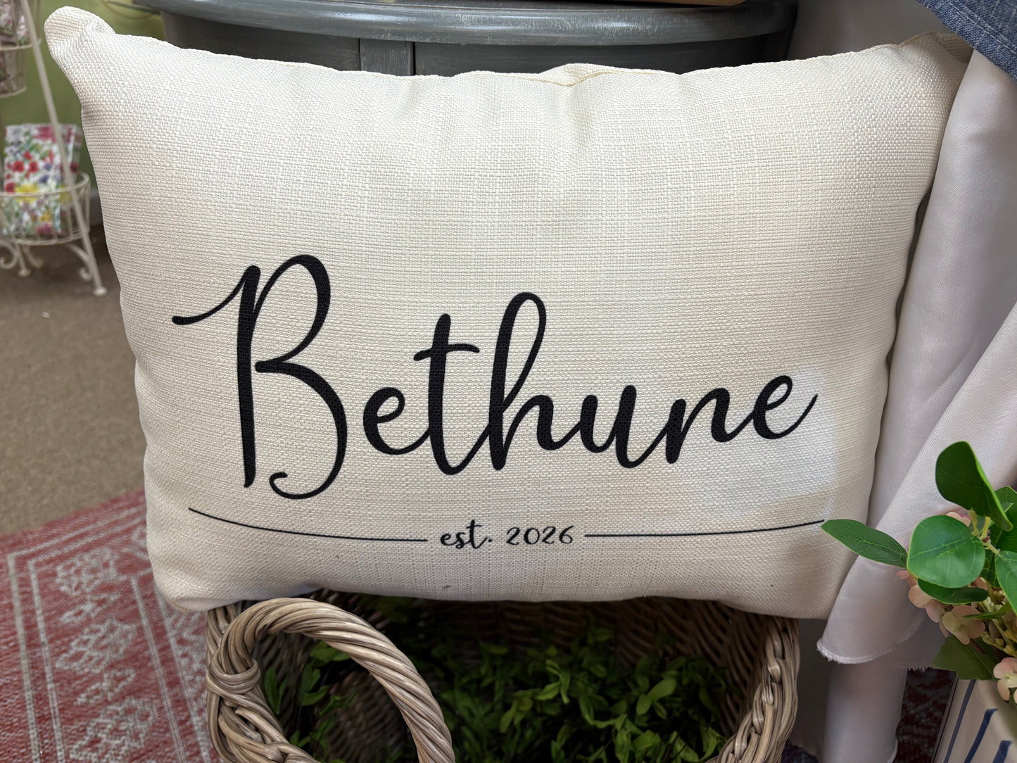 Bethune est 2926 Personalized Little BIrdie Pillow