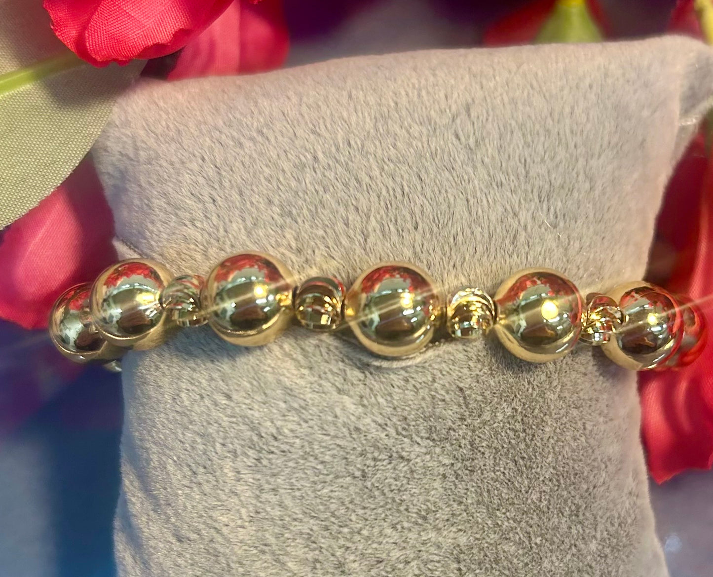 Mother of Pearl Heart Charm Bracelet