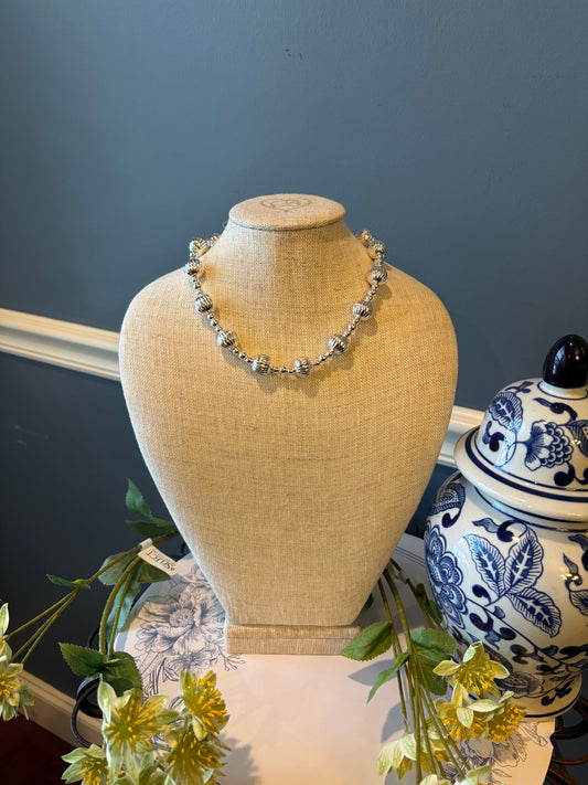 Magnetic Ribbed Beaded Silver Necklace