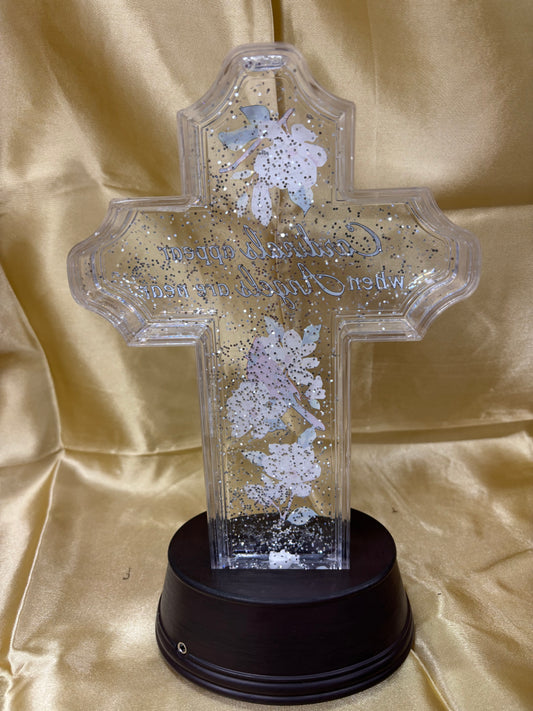 Cardinals Appear when Angels are Near Cross 10050