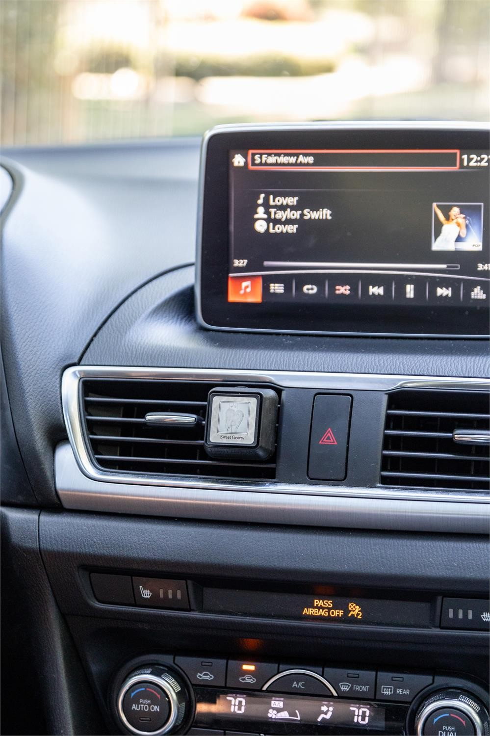 Sweet Grace Car Vent Clip