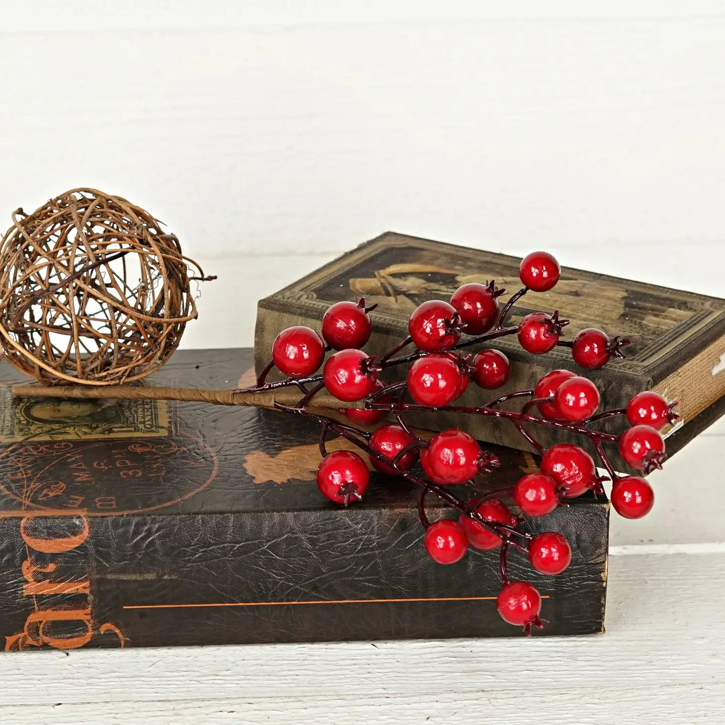 14in Pick-Red Jumbo Crabapple Berry