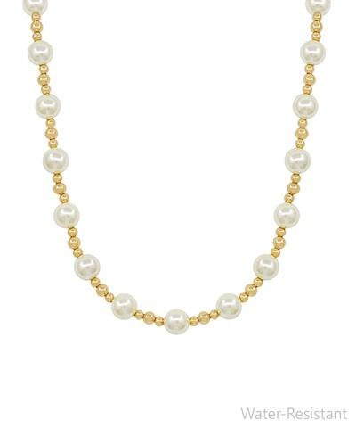 Pearl and Gold Magnetic Clasp Necklace