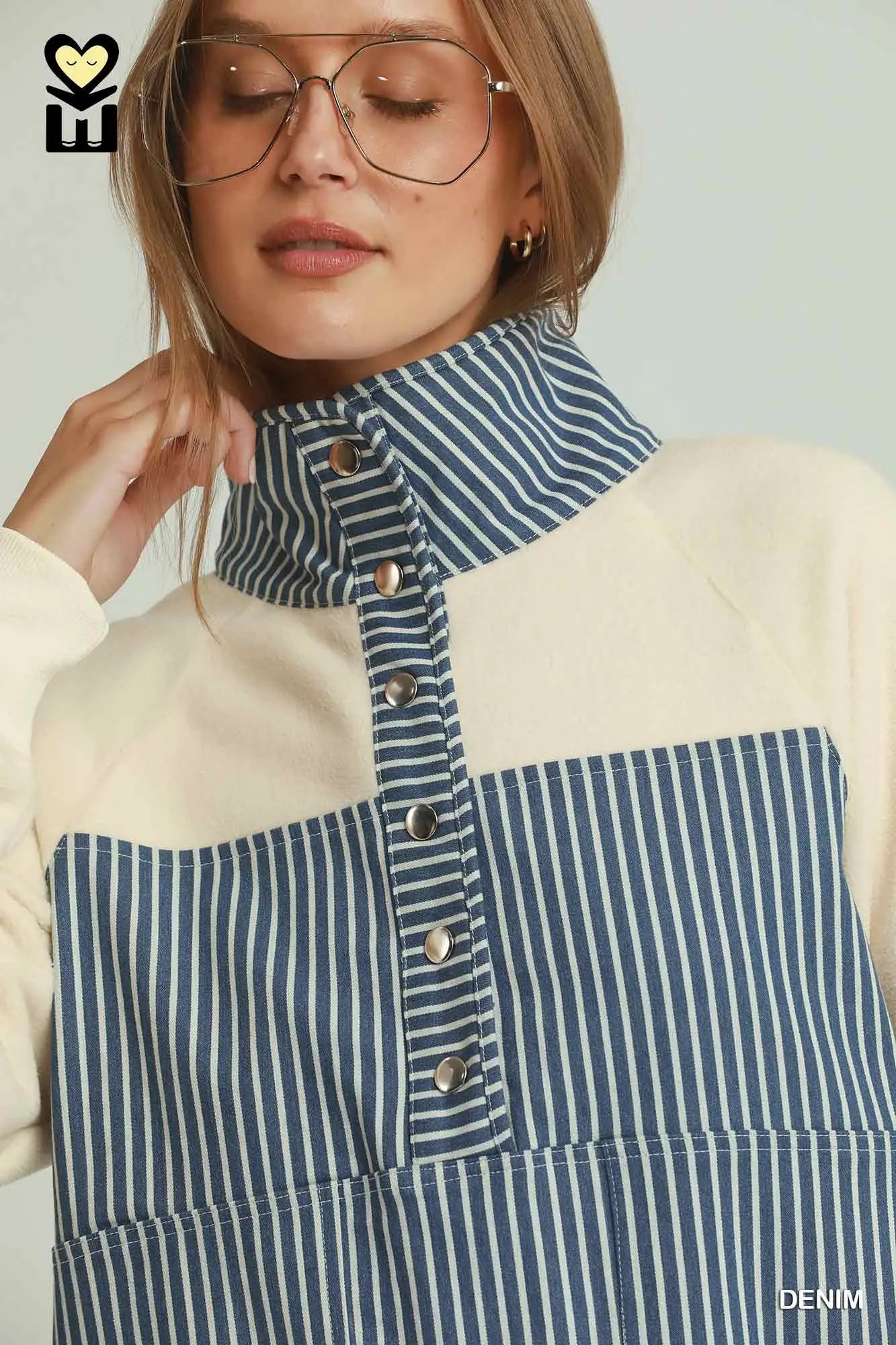 Solid & Denim Contrast Pullover