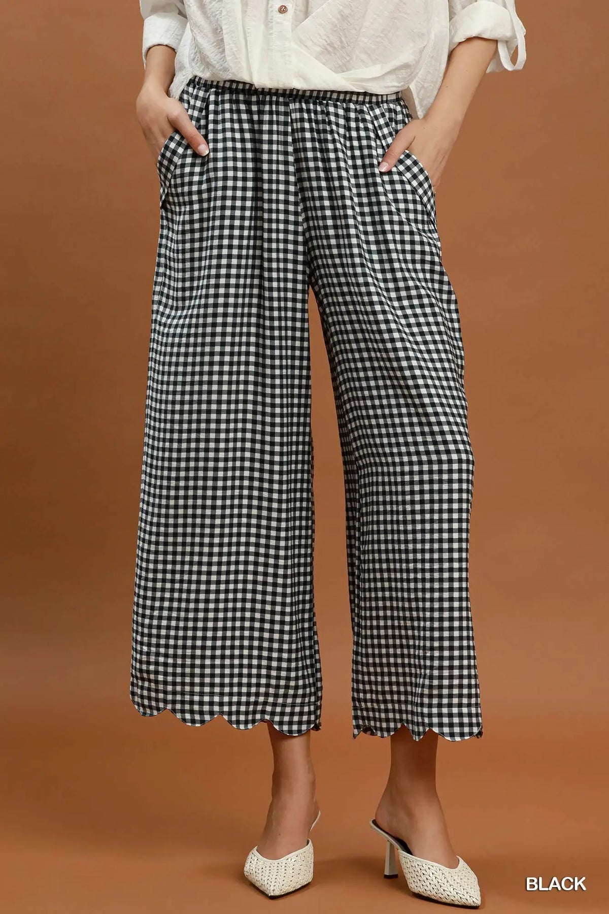 Black Gingham Wide Leg Scallop Hem Crop Pants