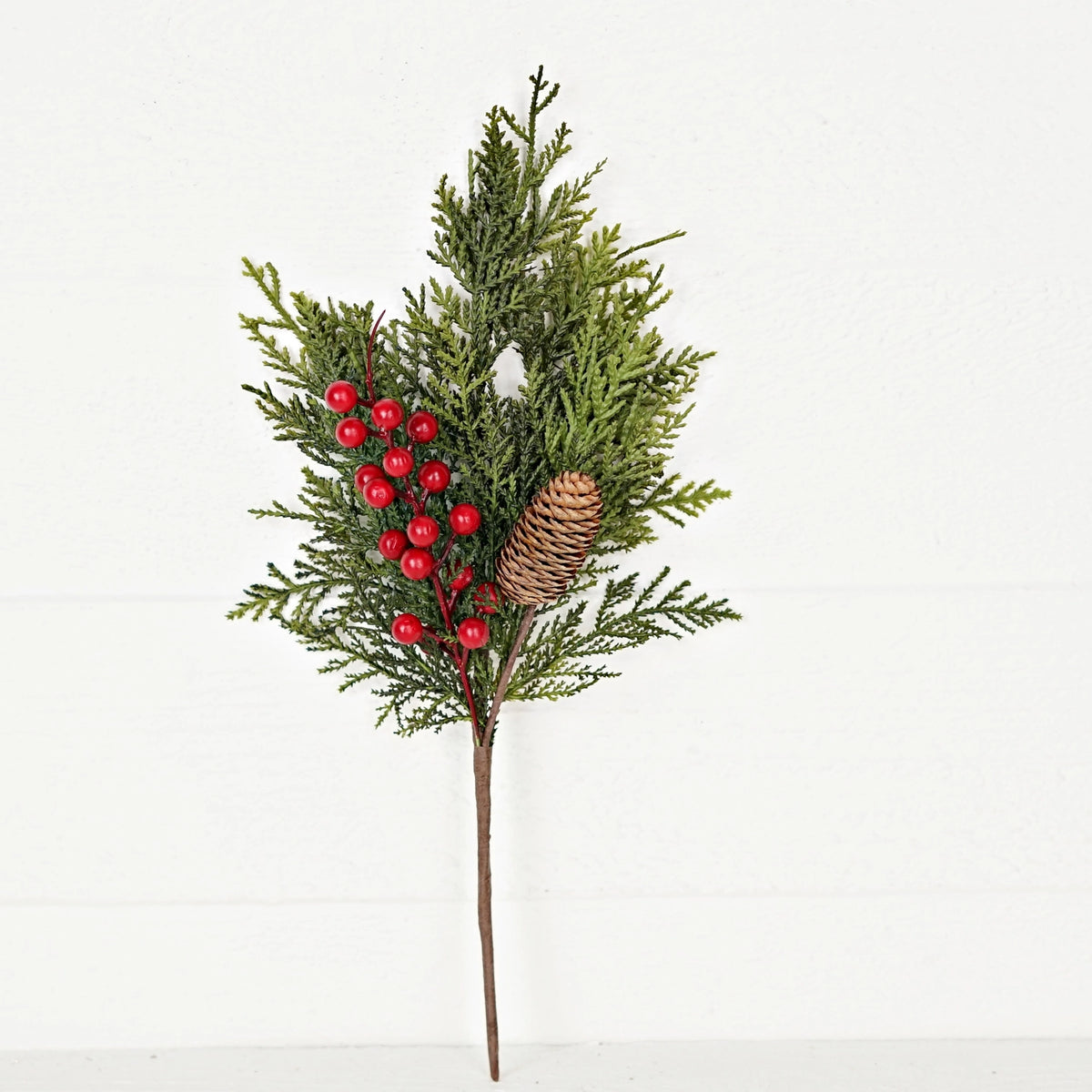 Cedar Berry Cone Pick 18 "