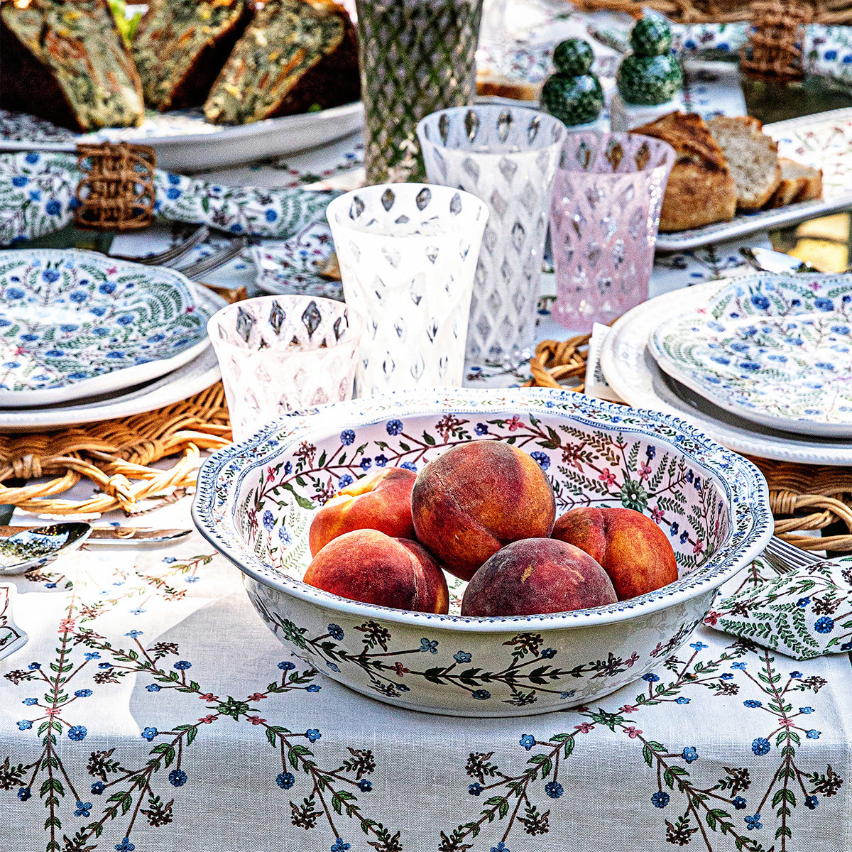 Villa Seville 12" Serving Bowl - Chambray
