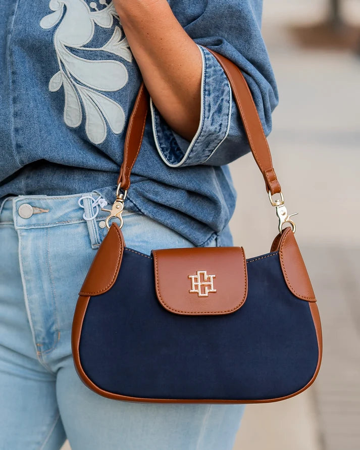 Leighton Crossbody Navy p40449
