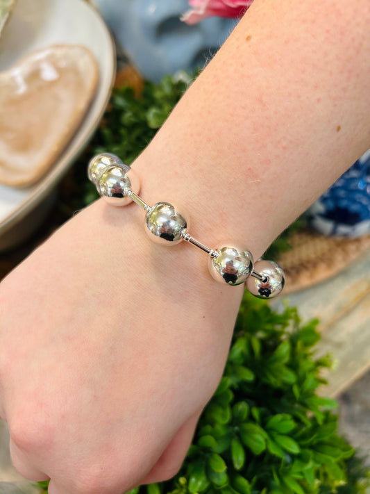 Silver Bead Magnetic Clasp Bracelet