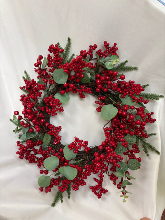 Red  Berry Wreath - 14 inch