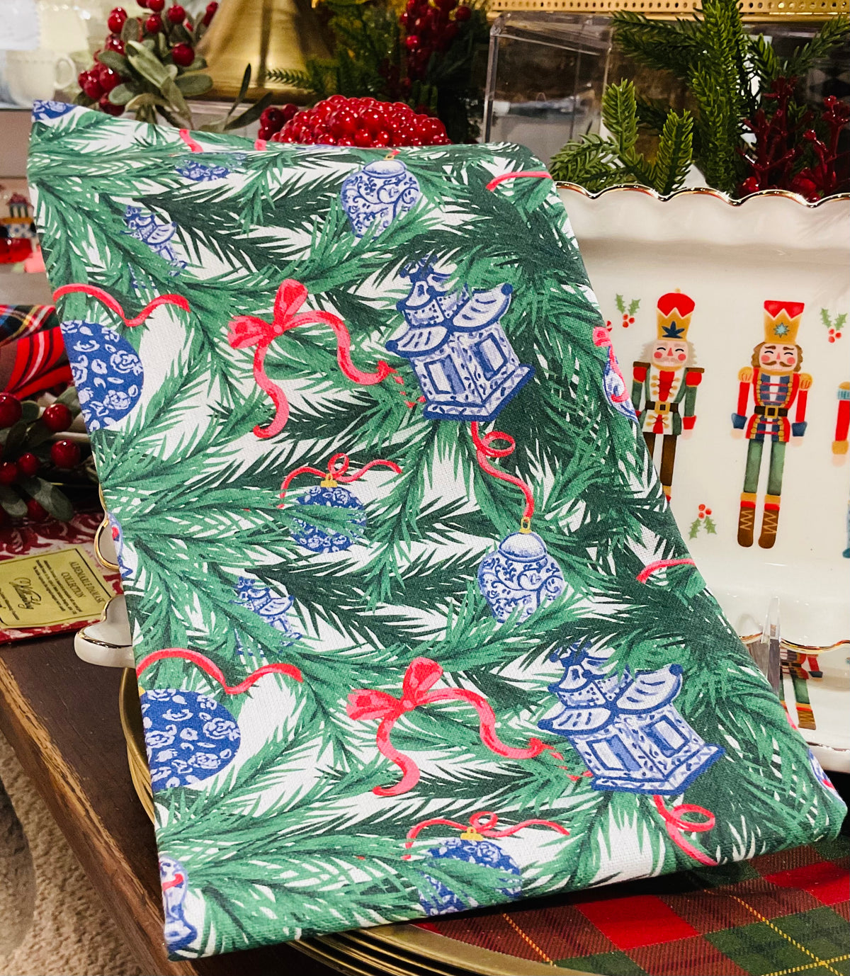 Spruce it Up Hand Towel