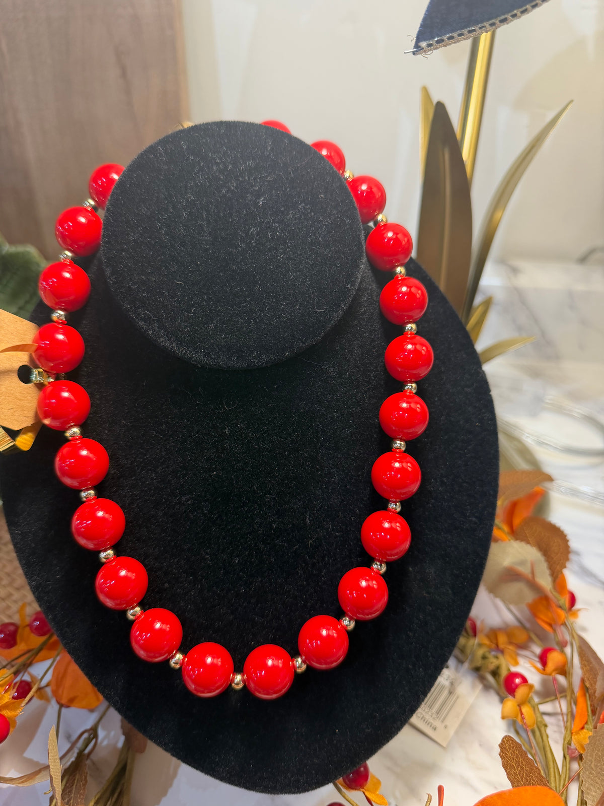 Roselle Necklace