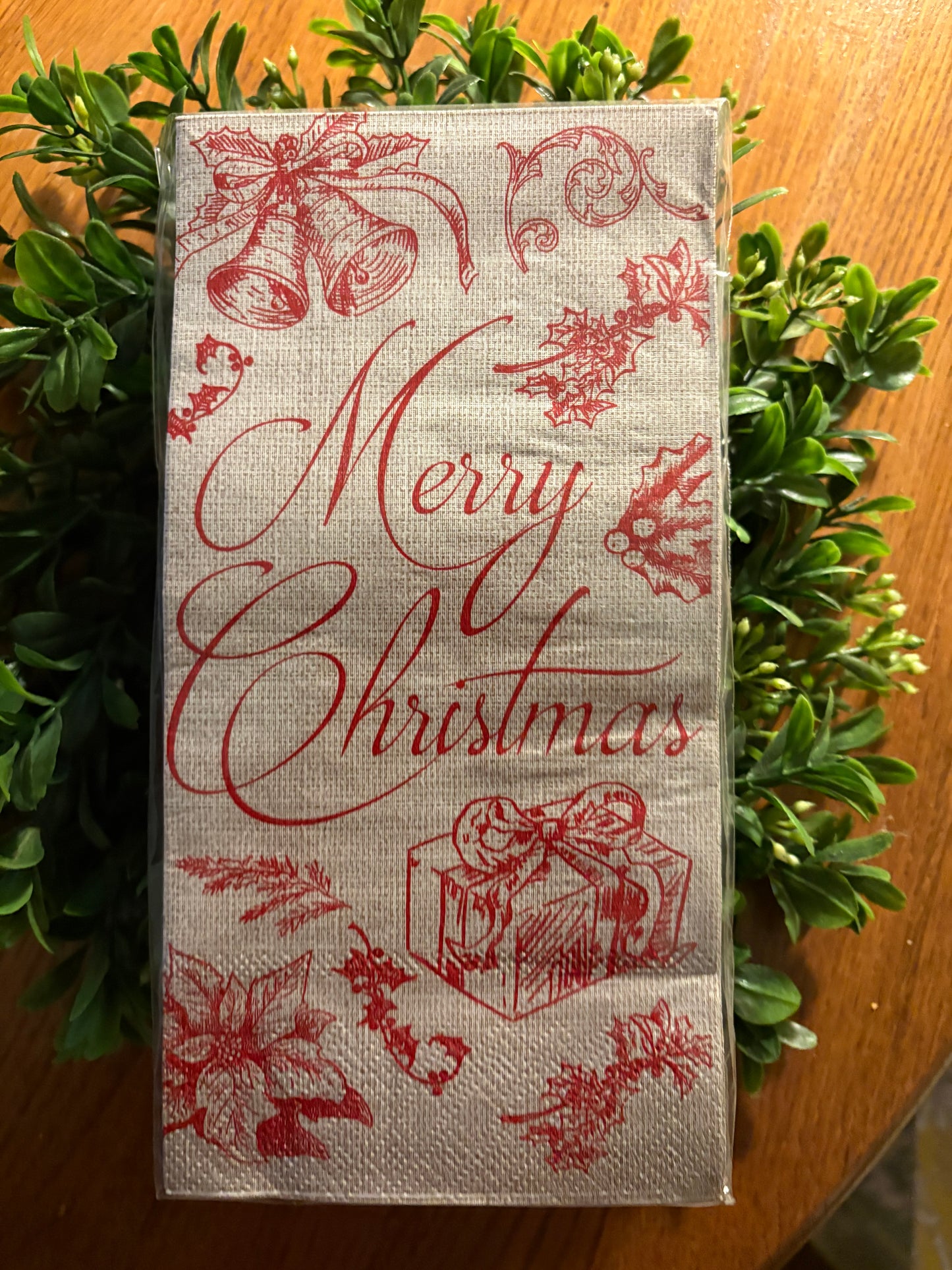Toile Guest Towel Set- Merry Christmas
