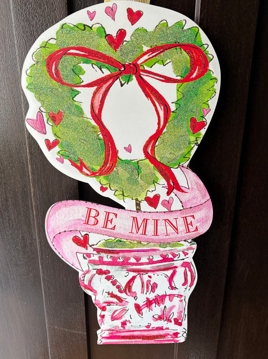 Beck's Be Mine Topiary
