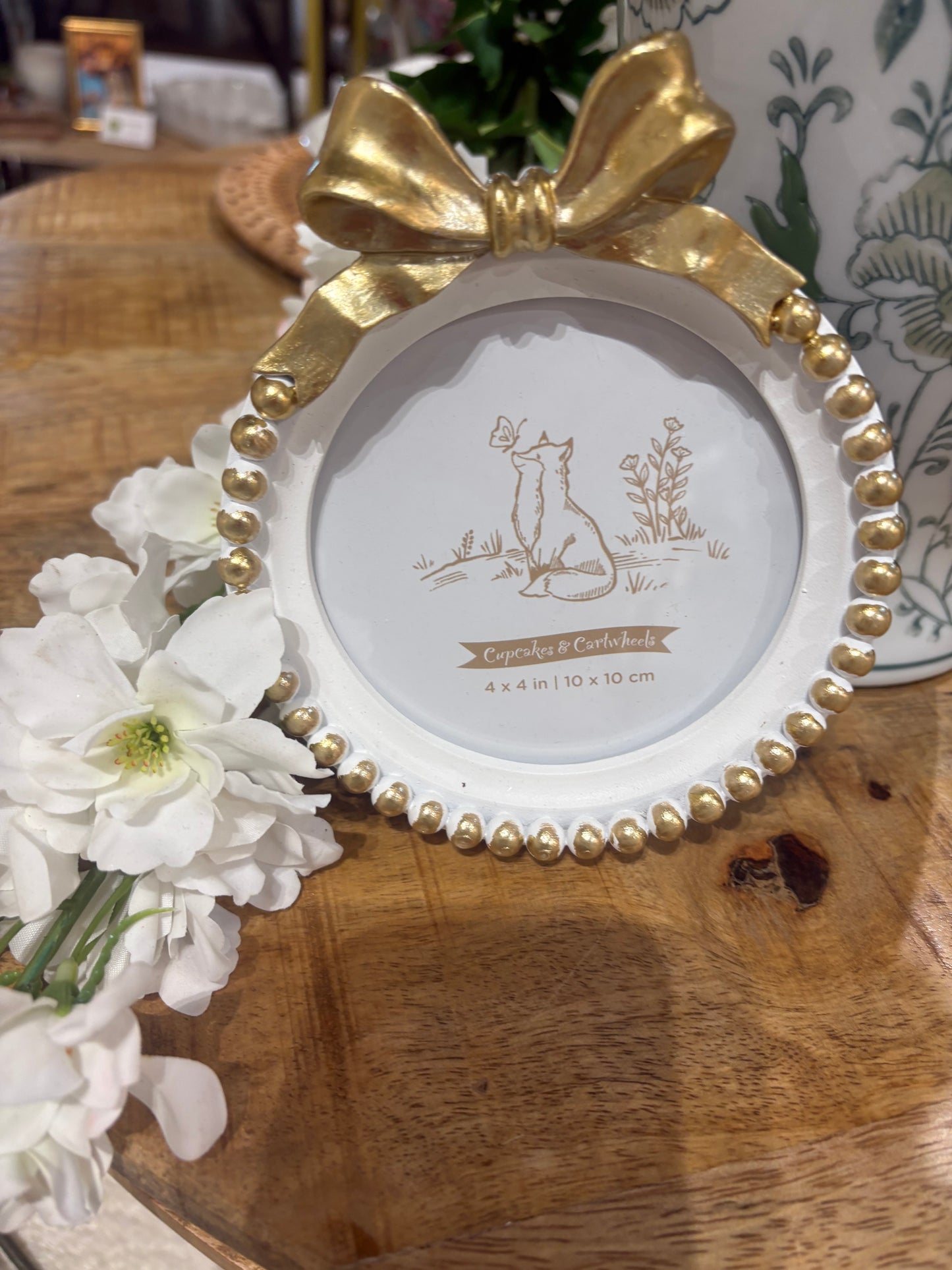Golden Bow 4" X 4" Round Photo Frame    3 Colors