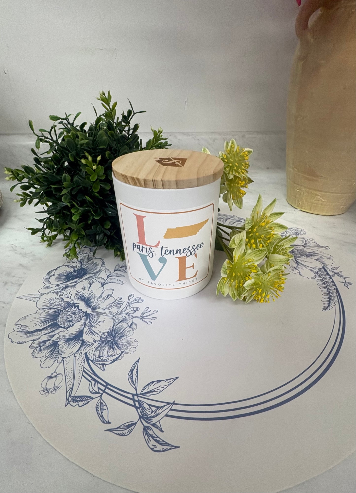 Paris Tn Love Candle