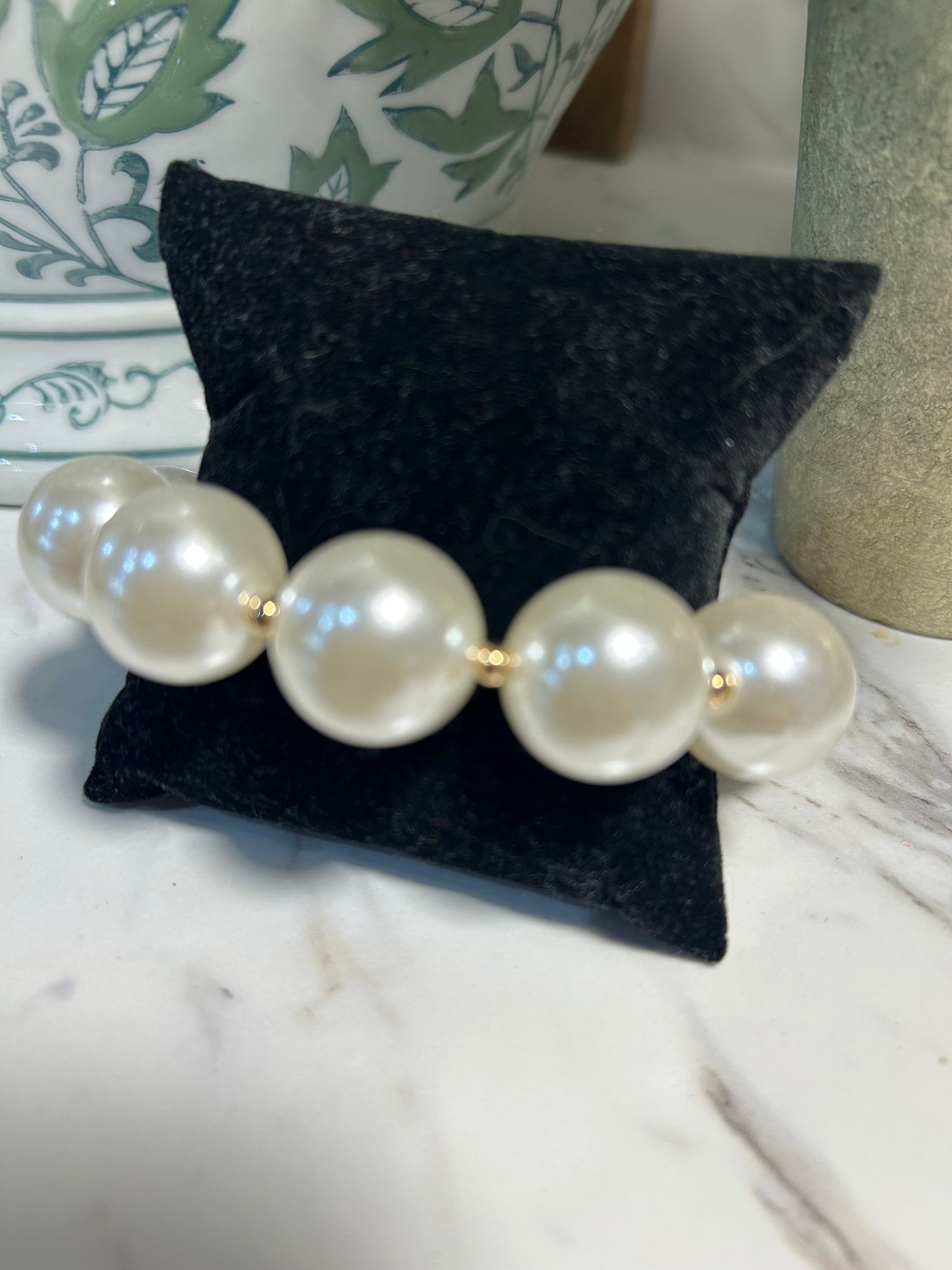 Pearl Magnetic Bracelet- Gold Clasp