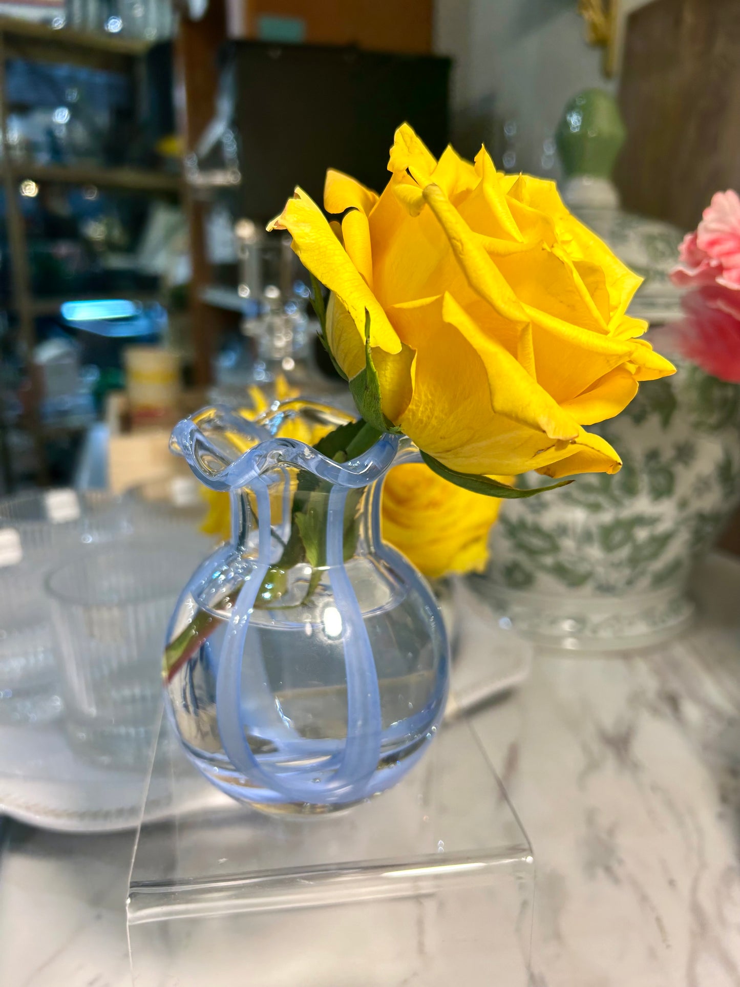 Ruffled Ribbon Vase-Blue