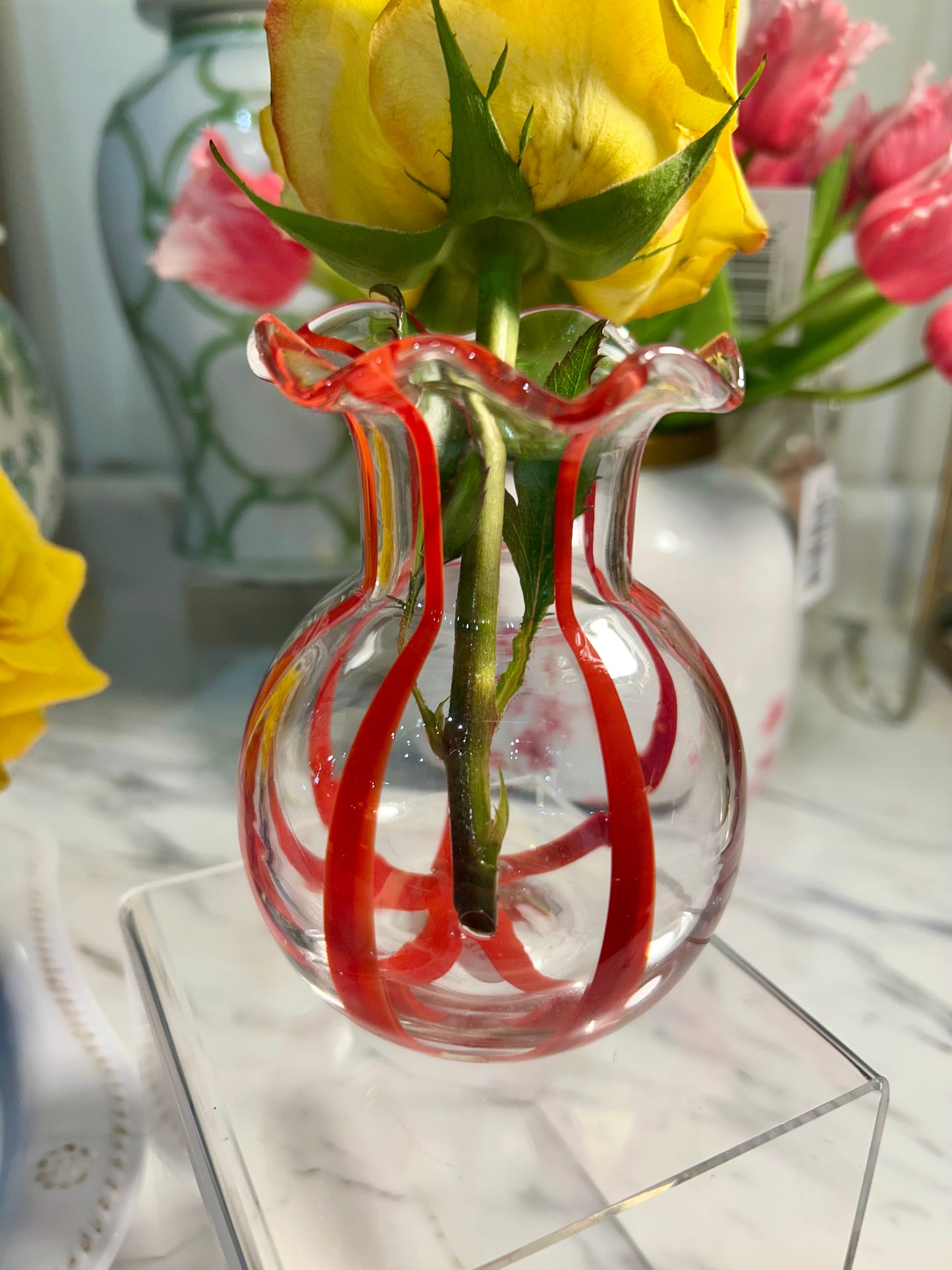 Ruffled Ribbon Vase-Red