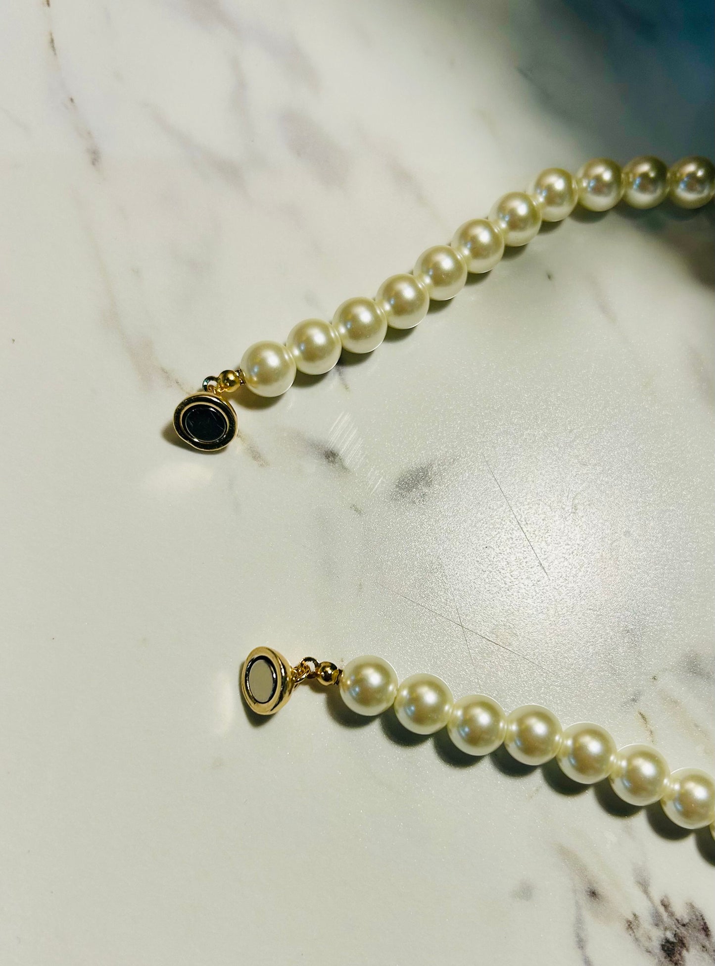 Magnetic Pearl Necklace