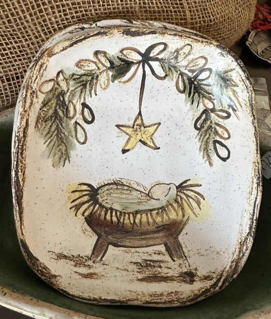 Etta B  Manger with/Star Small Tray