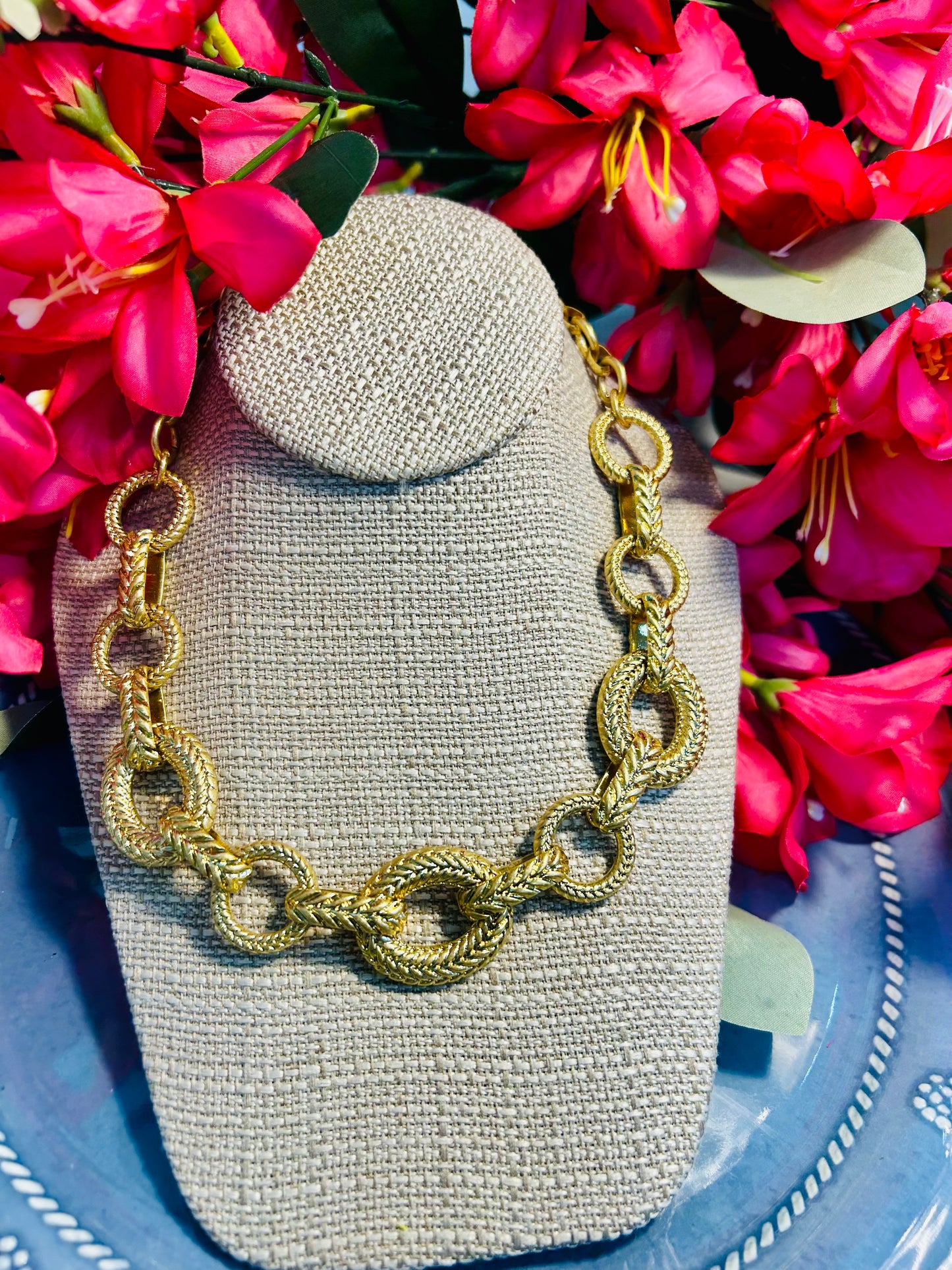 Golden Laurel Necklace