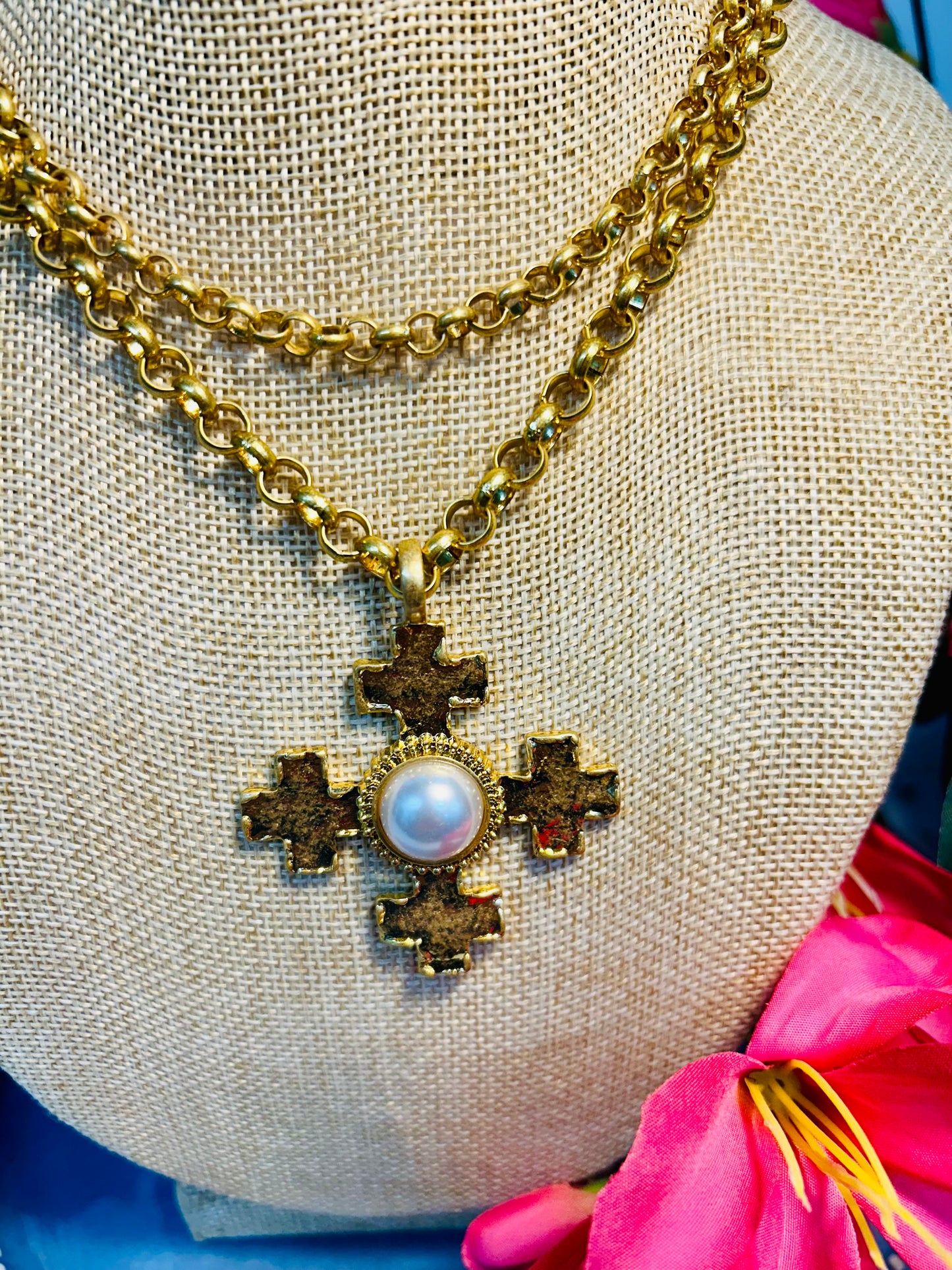 The Armour Necklace