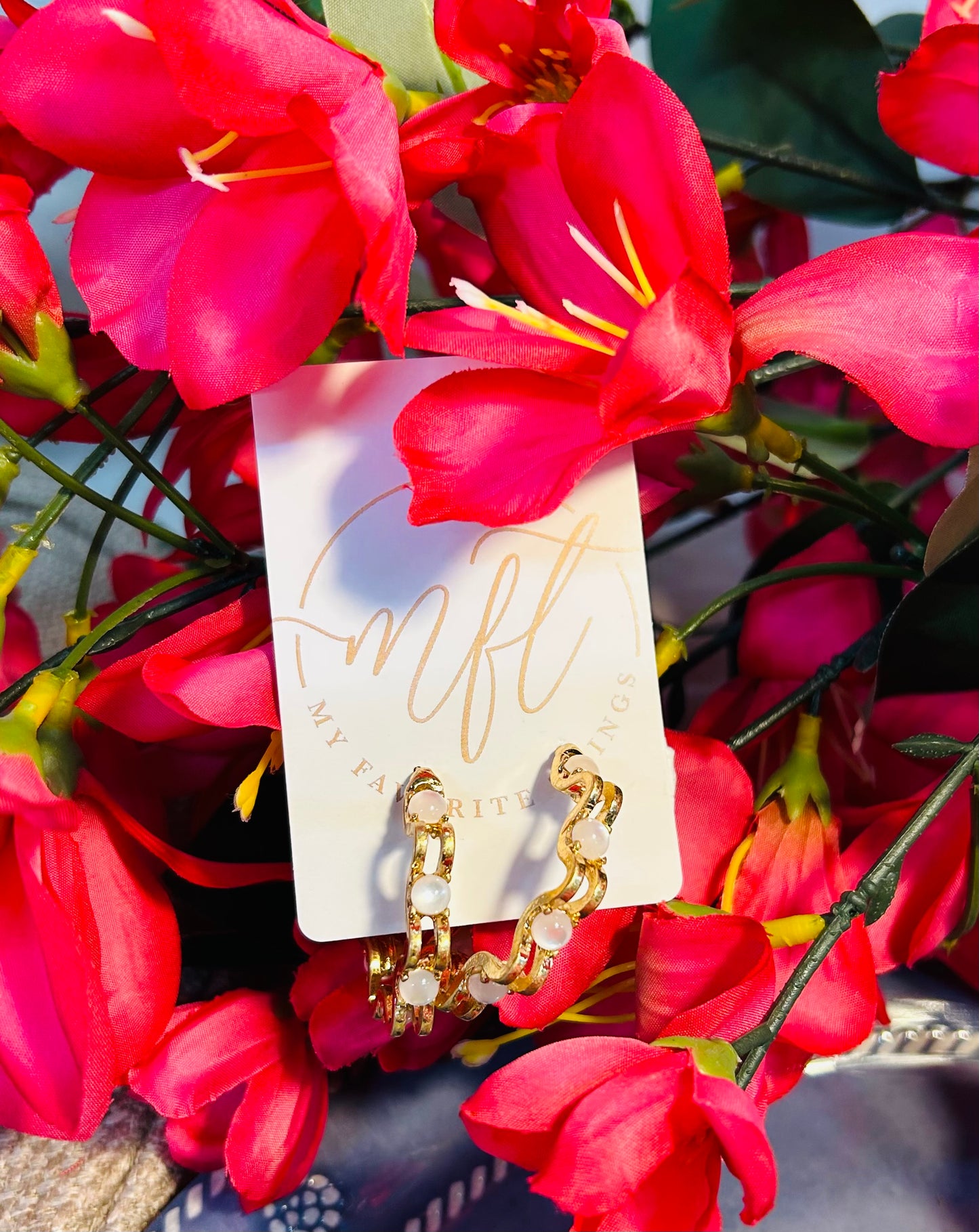 Wavy and Pearl Earrings