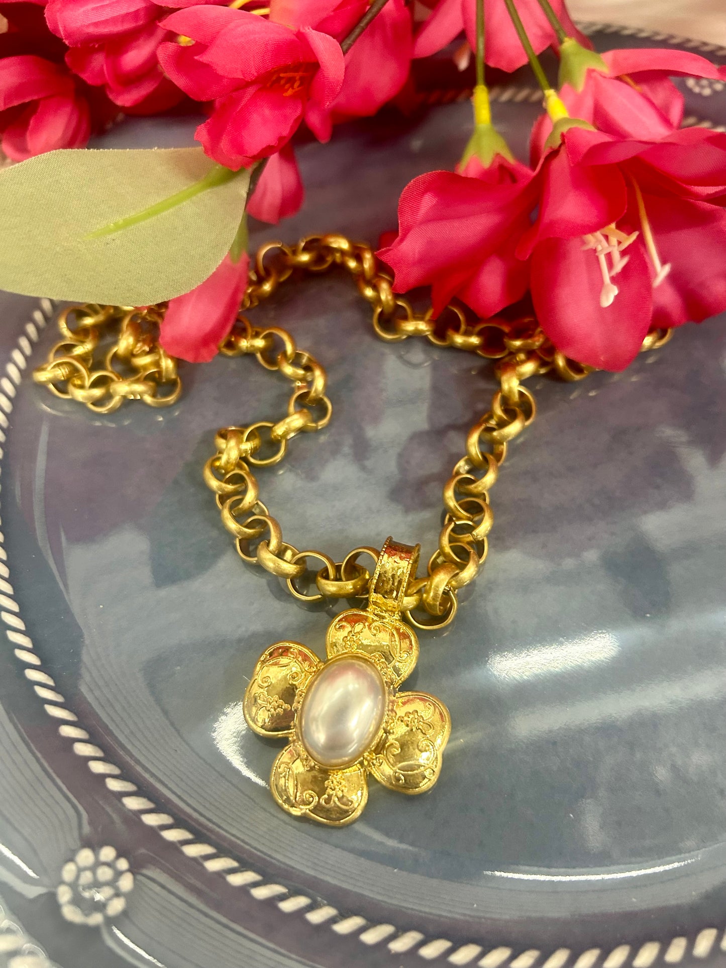 Golden Baroque Necklace