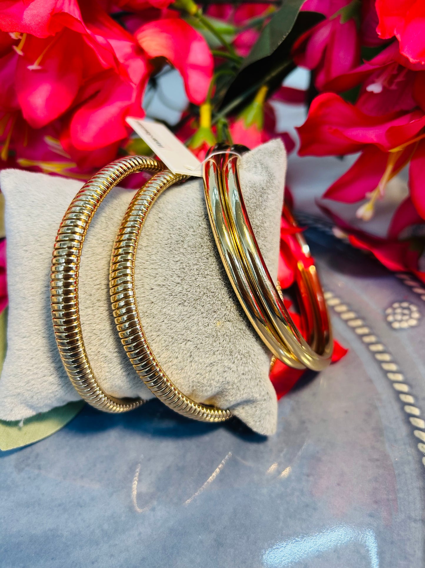 Gold Bella Bangle Bracelet Set