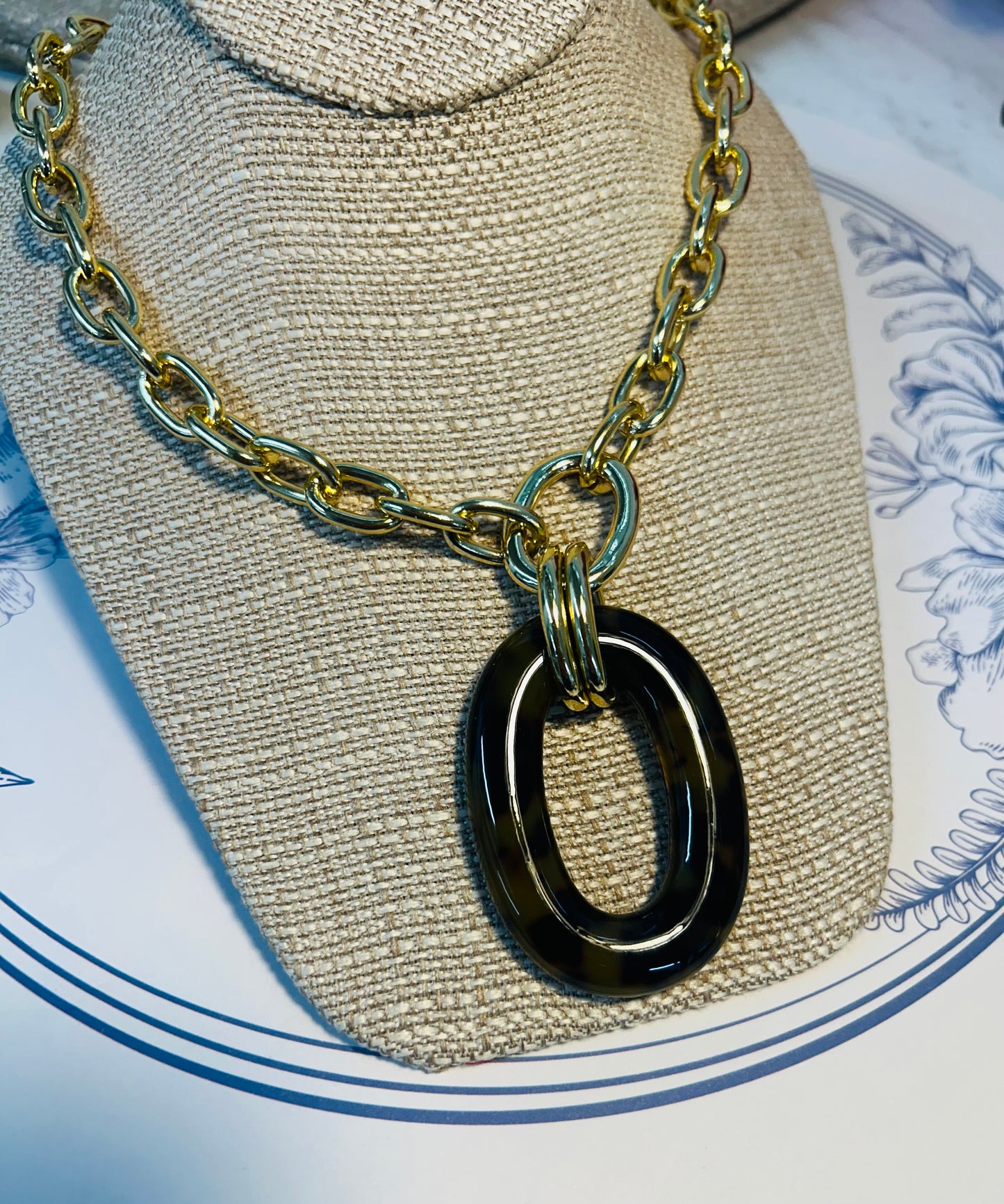 Gold Link Necklace with Tortoise Brown Pendant