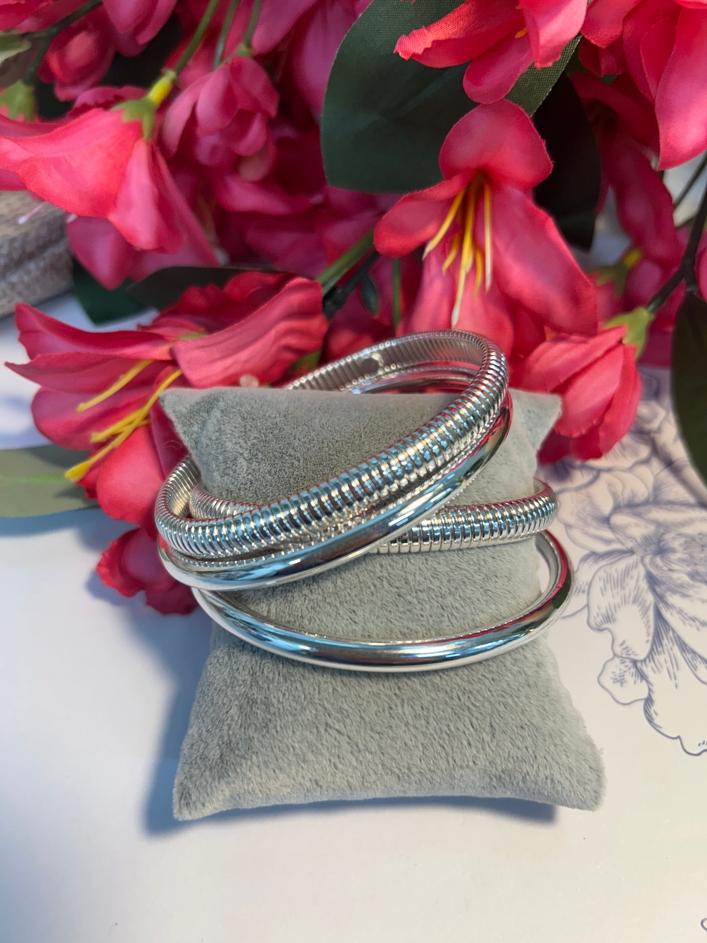 Silver Bella Bangle Bracelet Set