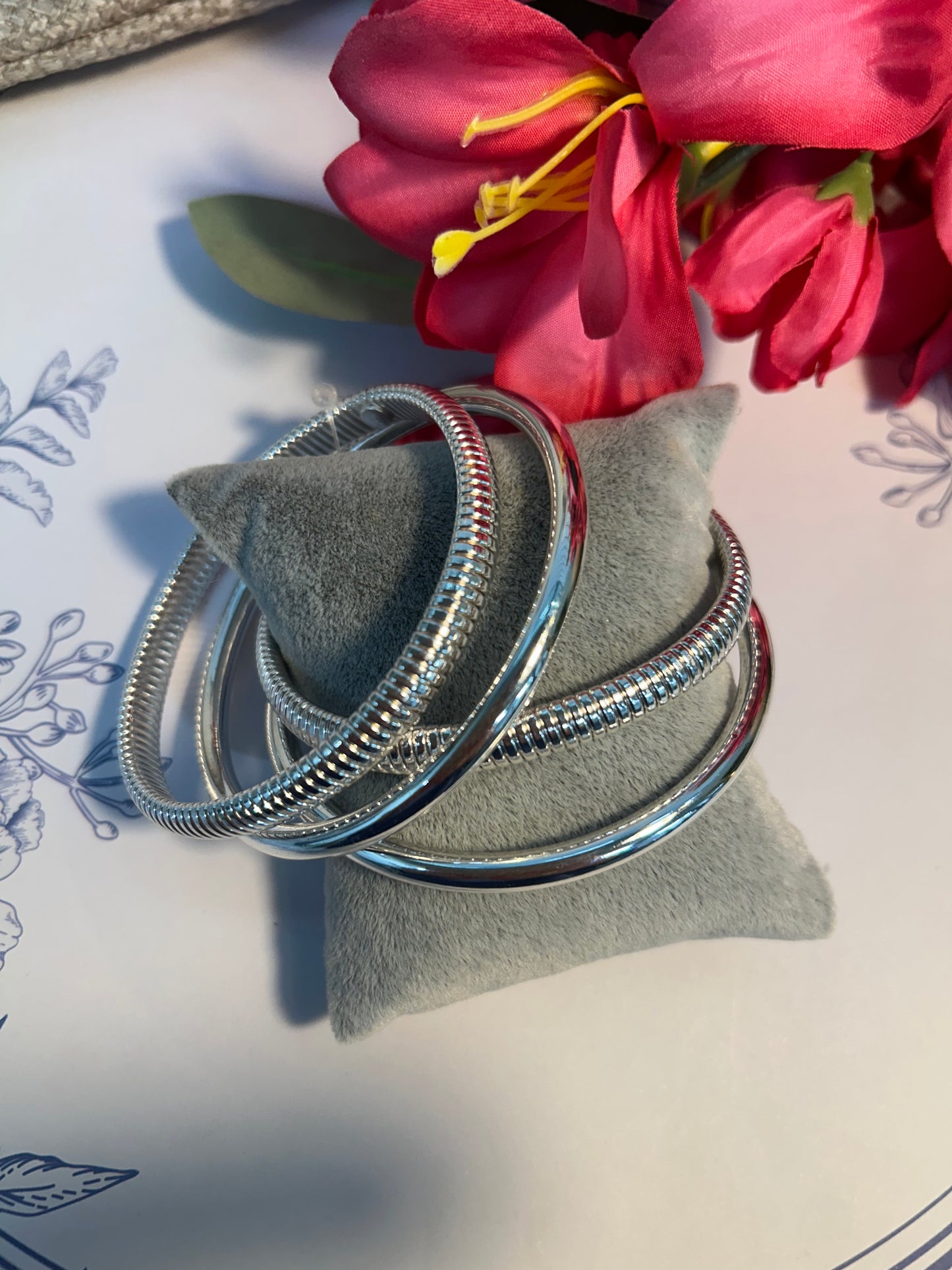 Silver Bella Bangle Bracelet Set