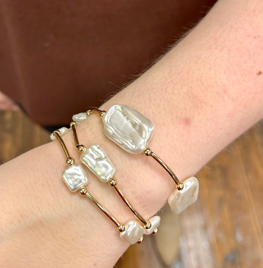 Gold and Freshwater Style Pearl Stretch Bracelet Set