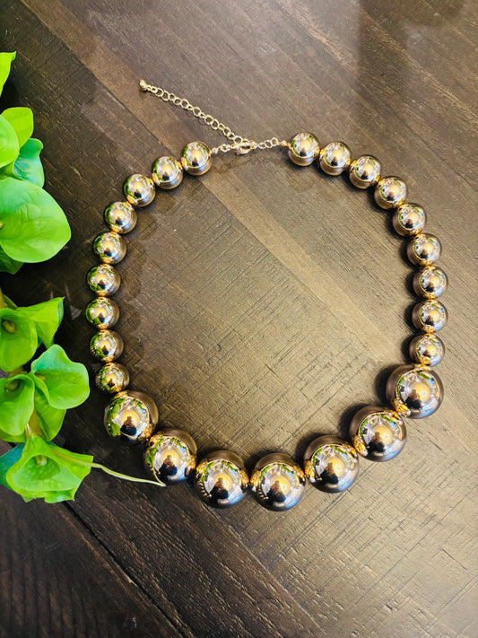 Graduated Gold Beaded Necklace