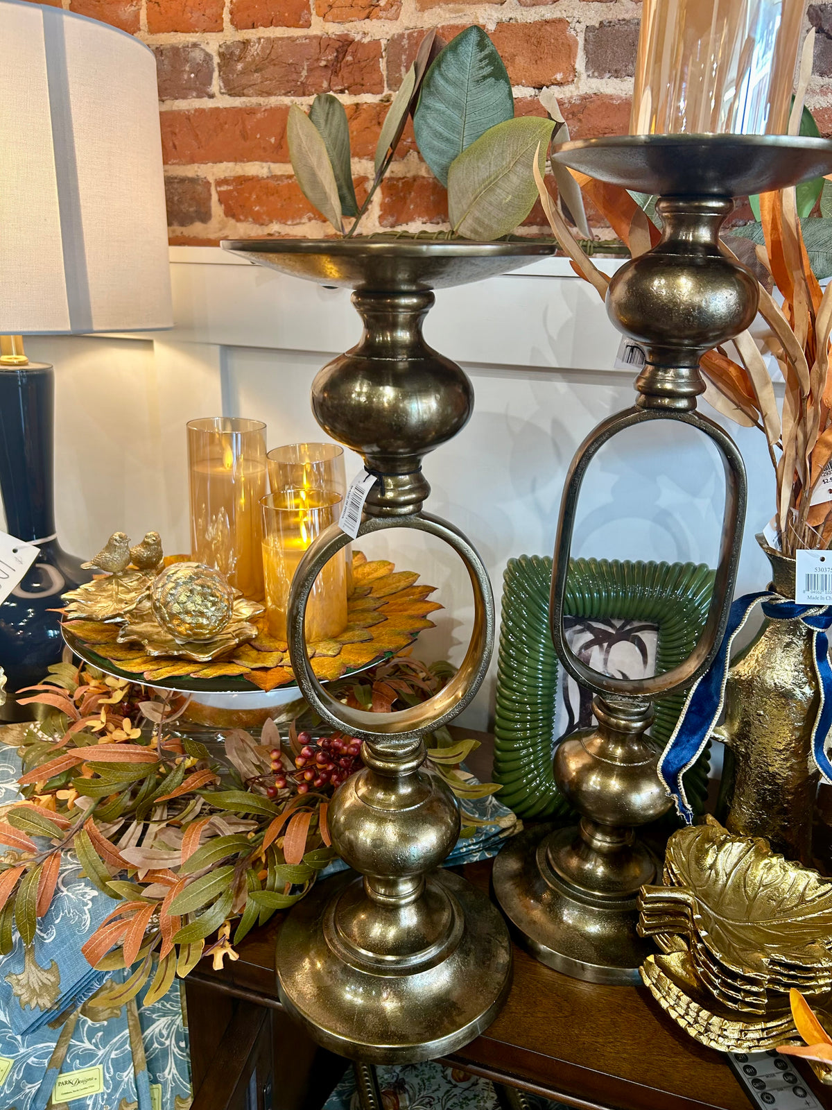 Set of 2 Gold Metal Oval Pillar Candleholders