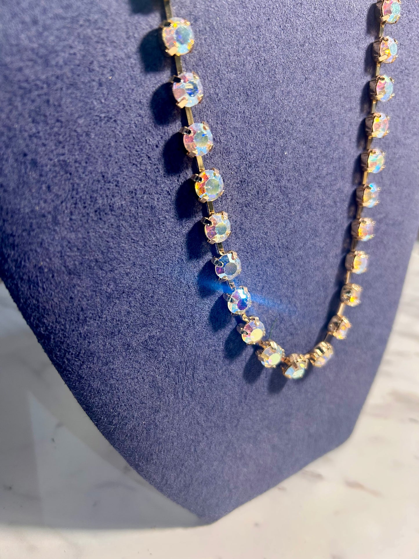 Clear Crystal Magnetic Necklace