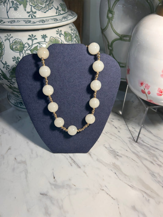 White & Gold Beaded Magnetic Necklace
