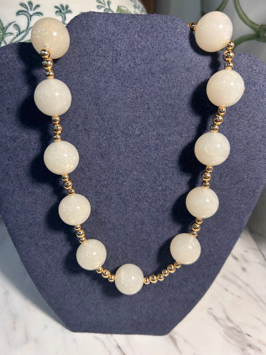 White & Gold Beaded Magnetic Necklace