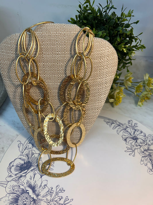 Hammered Gold 3-Strand Oval Loop Necklace