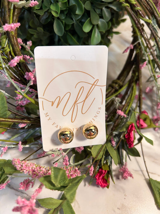 Medium Gold Stud Earrings