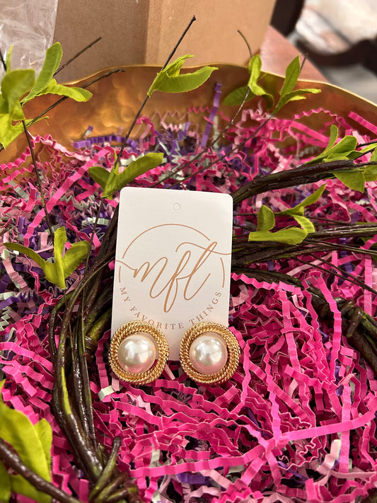 Round Pearl & Textured Stud Earrings