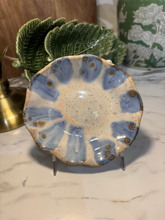 Etta B Ruffled Sauce Dish Blue Willow