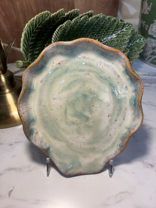 Etta B Ruffled Spoon Rest Seaside